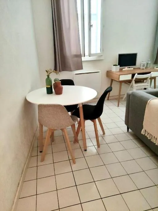 Le Tanneur- Grand Studio 38M2 En Centre-Ville Αιξ-αν-Προβάνς